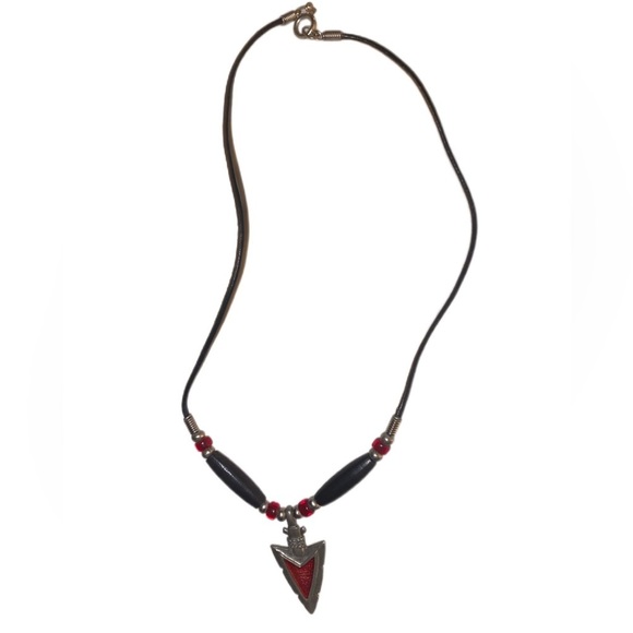 Arrowhead Necklace - Picture 3 of 3